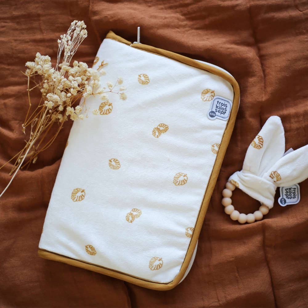 Porta documentos bebé - hojas ocre - MINI MUNDO